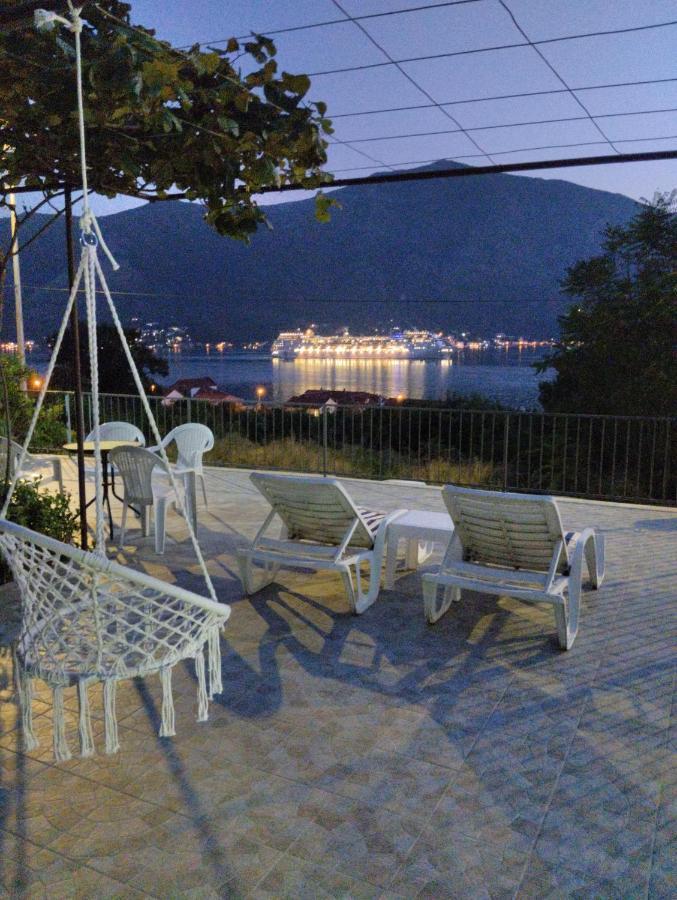 Apartment Deki *